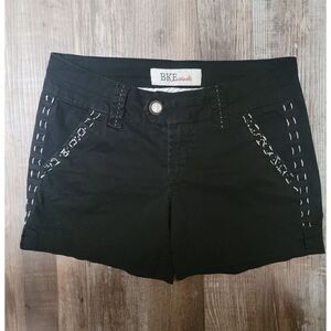 Buckle BKE Mollie Black Embroidered Stitching Size 26 Women's Shorts